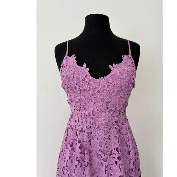 ASTR Midi Dress M Lavender Purple Pastel Lace Romantic Prom Party Wedding Guest - Picture 2 of 12
